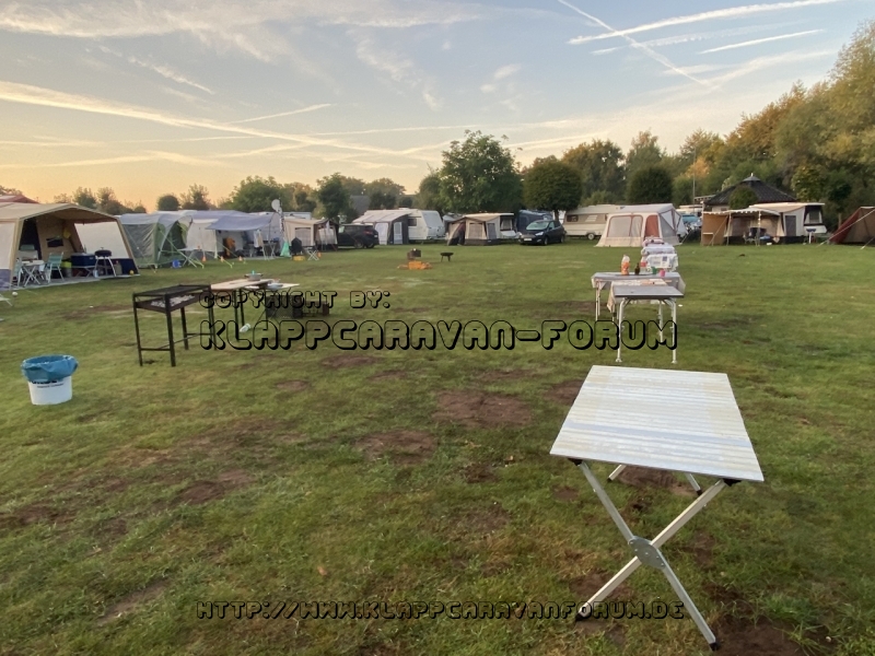 4DDBB317-C626-4E89-B4CC-712B89D90C93