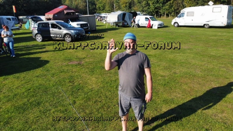 5E0195CD-FB18-43FE-B10B-810558A69346