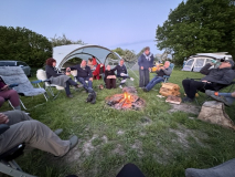 Runde am Feuer 3