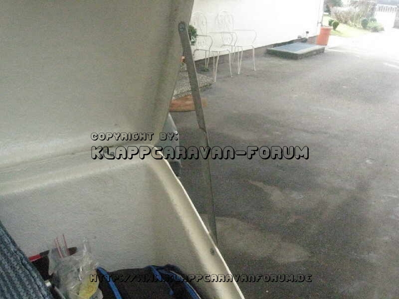 Trigano-Deichselkasten-Stütze-1