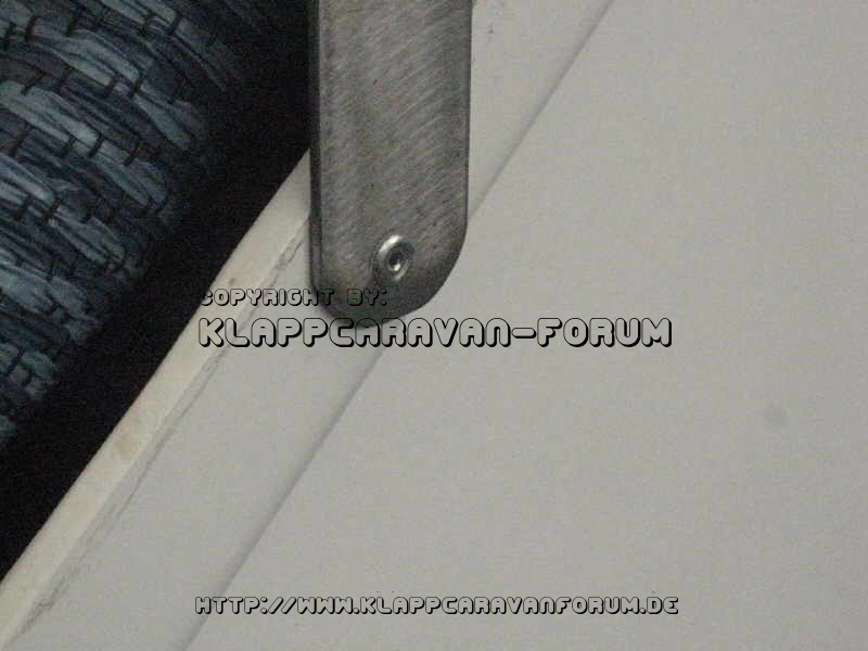 Trigano-Deichselkasten-Stütze-3