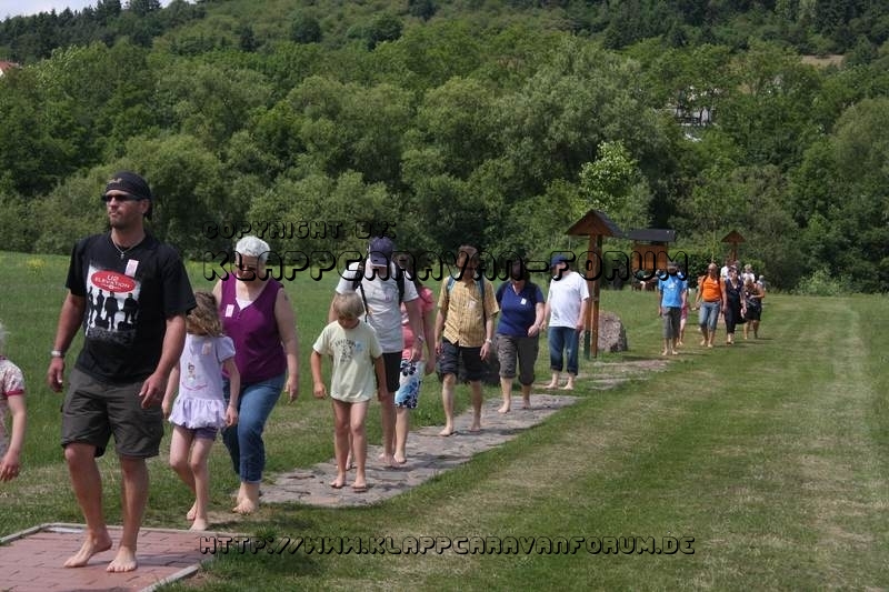 Nahe am Sommer 2011 - Monzingen - Barfußpfad Bad Sobernheim - Verschiedene Untergründe - 1