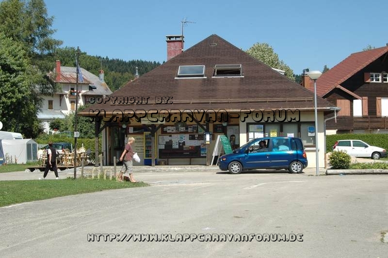 Camping Municipal St.-Point-Lac - Rezeption mit Bar