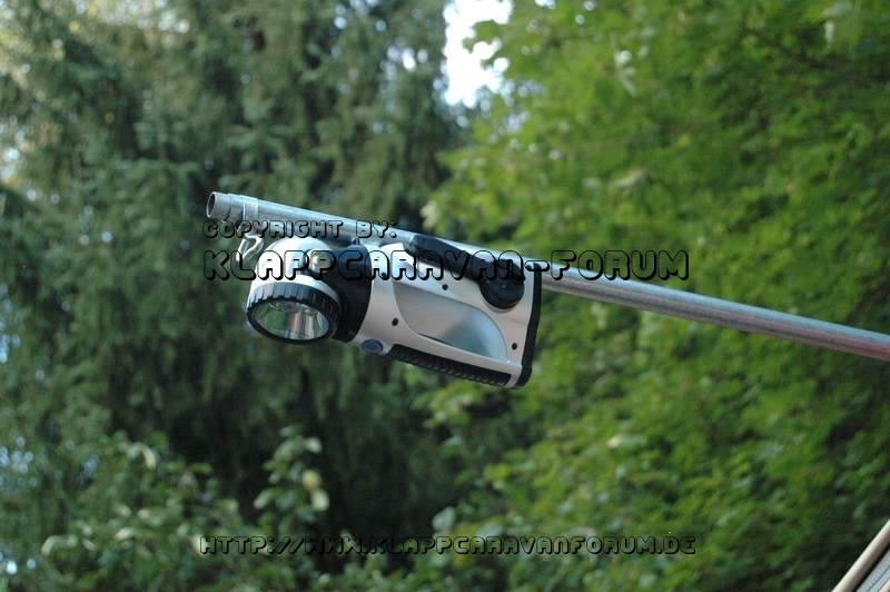 SK-Falter - Lampenhalterung - LED-Lampe an der Firststange