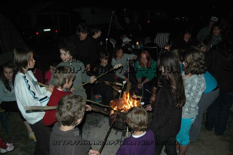 Nahe am Sommer 2012 - Samstag Abend 03 - Stockbrot