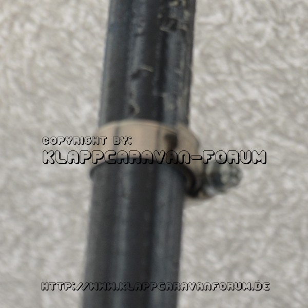 Hängeschrank im Camp-let